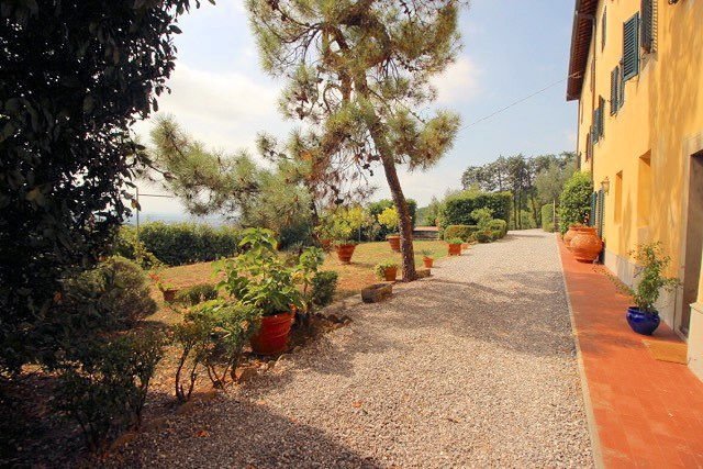 Villa in Casina Rossa - Zona Nord, Montecatini Terme, Tuscany 1 - 13151122