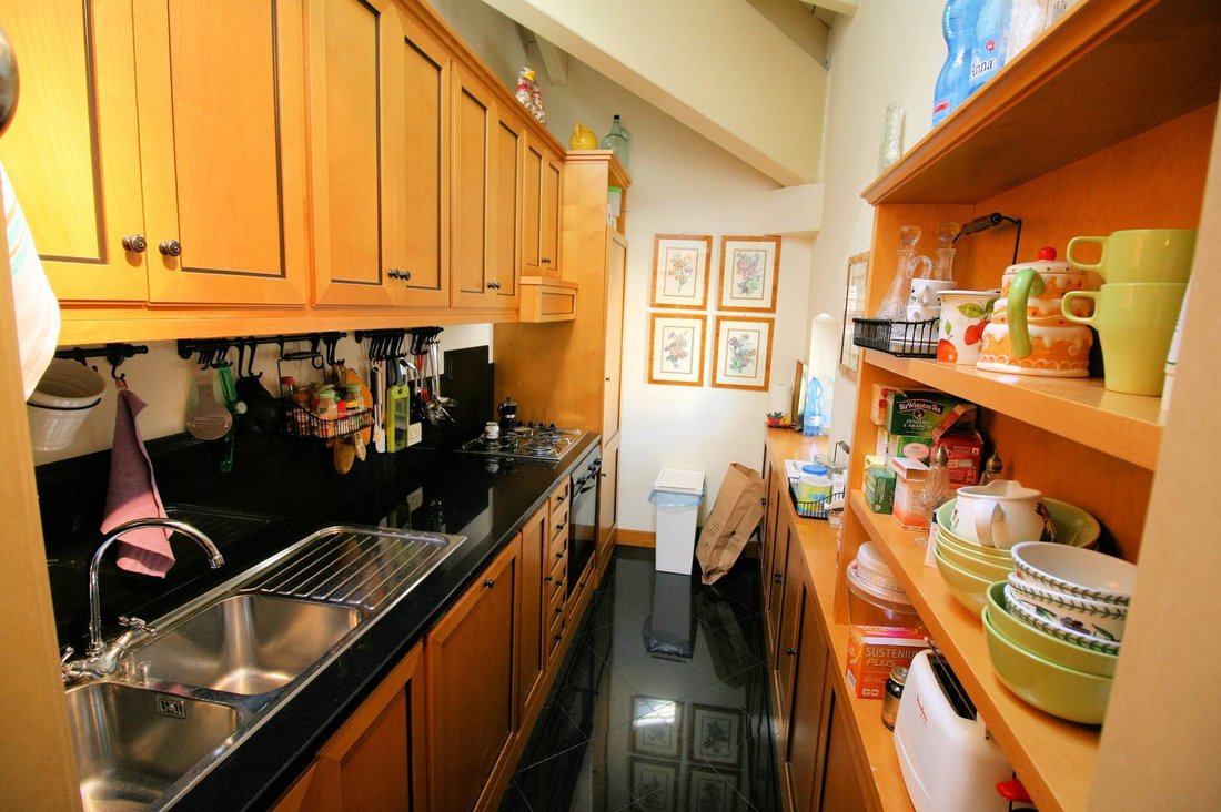 Apartment in Historic Center (ZTL), Pistoia, Tuscany 4 - 13151146