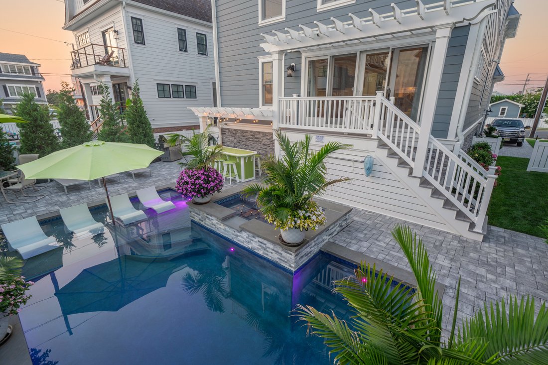 Custom Avalon Contemporary In Avalon, New Jersey, United States For