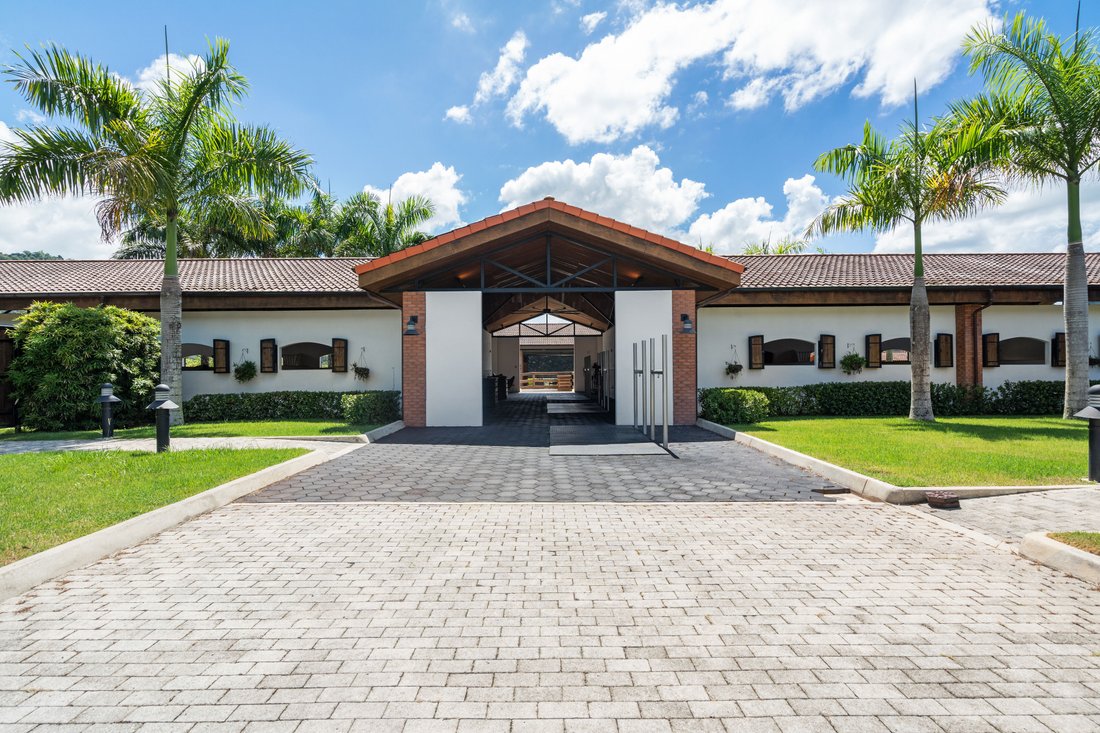 Hacienda La Nube Sr 567 Km 13.0, Morovis, Pr In Morovis, Pr, United