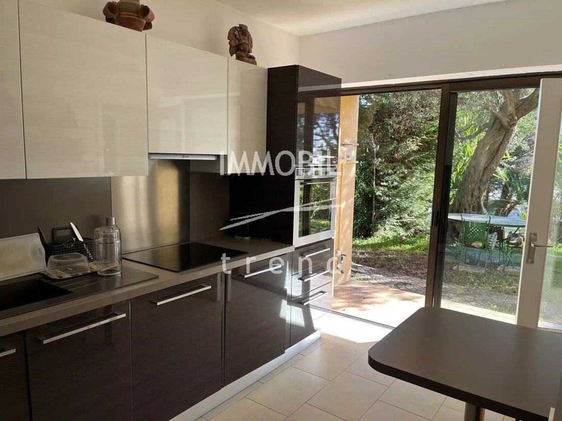 Real Estate Proche In Roquebrune Cap Martin, Provence Alpes Côte D'azur