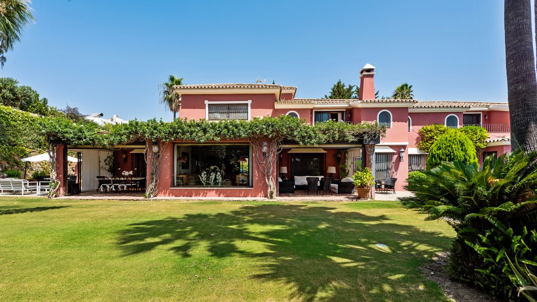 Villa in Marbella, Andalusia, Spain 4 - 13158196