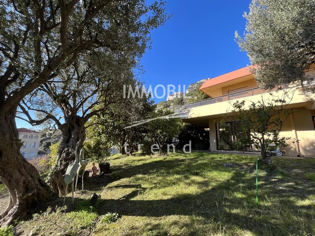Real Estate Proche In Roquebrune Cap Martin, Provence Alpes Côte D'azur