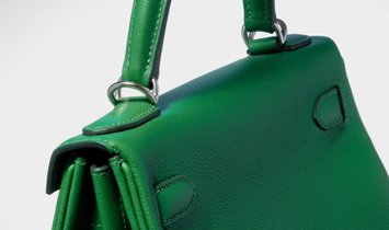 Hermes Kelly Pochette Vert Verone Ostrich Gold Hardware