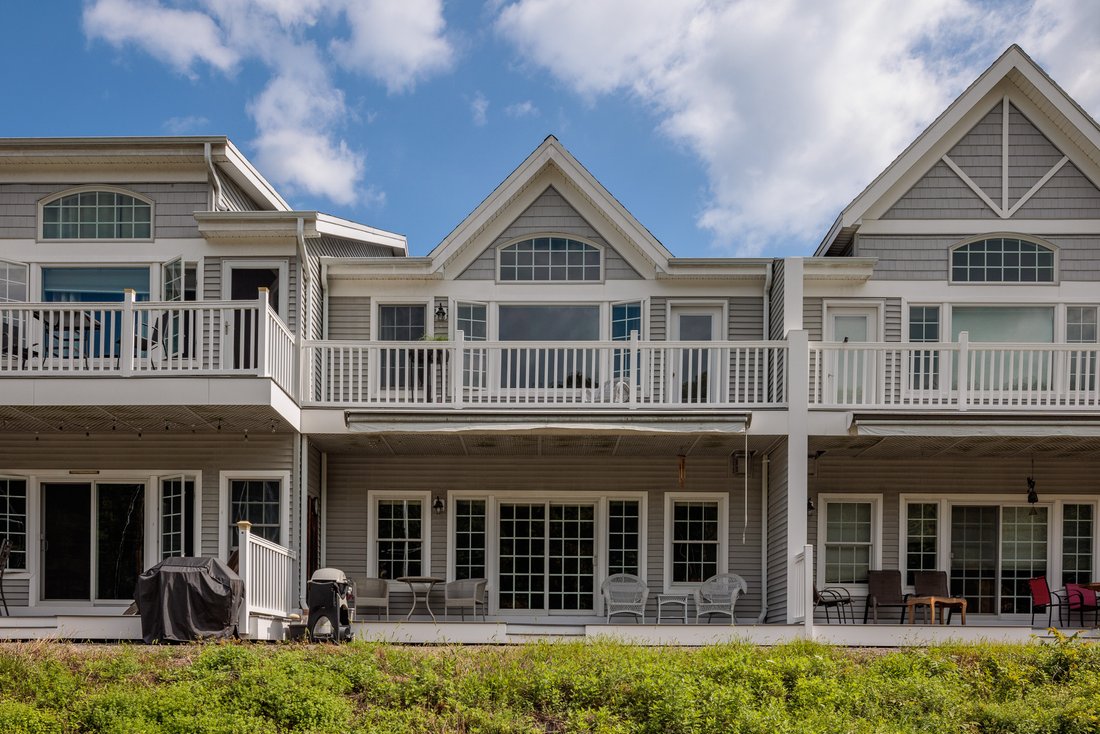 20 Marina Drive, Catskill, Ny 12414 In Catskill, New York, United