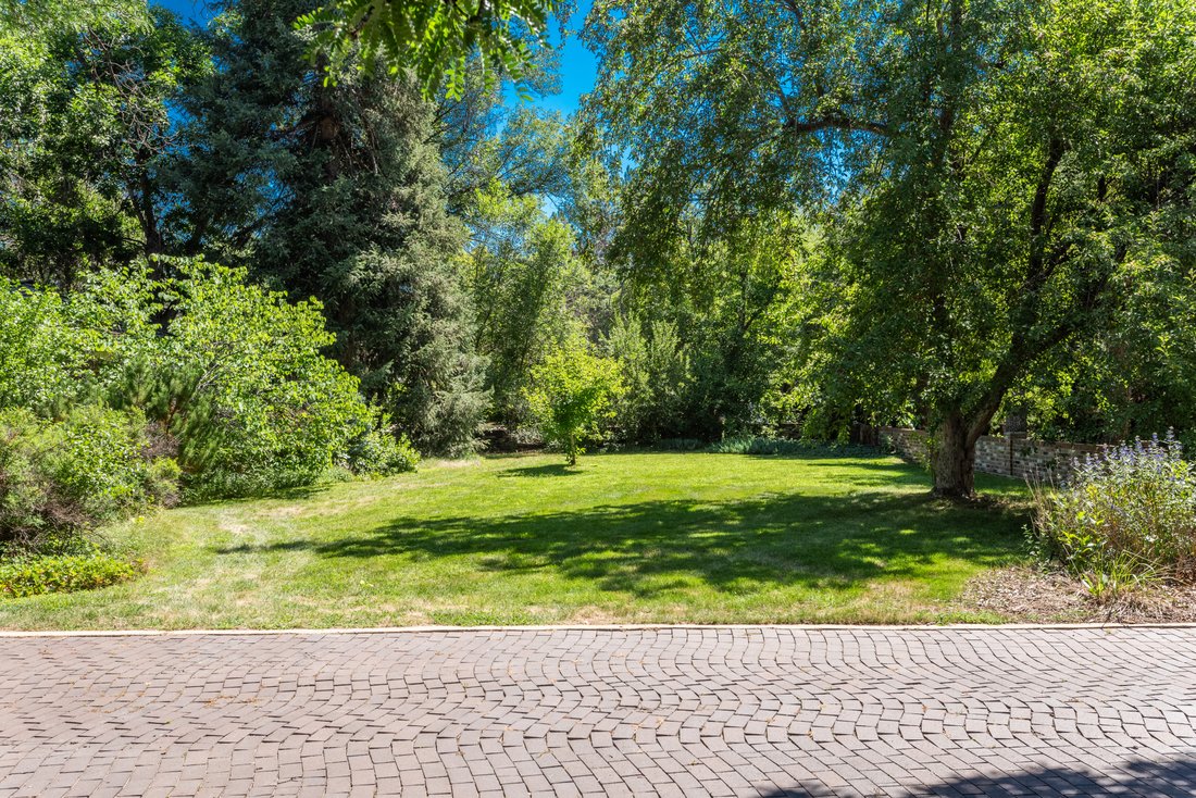 Property In Old Greenwood In Greenwood Village, Colorado, United States