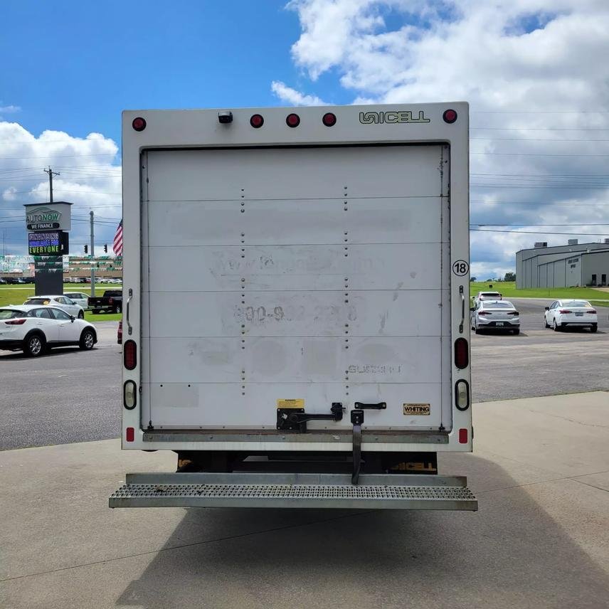 2017 Chevrolet Express In Jasper, Indiana, United States For Sale (12988553)