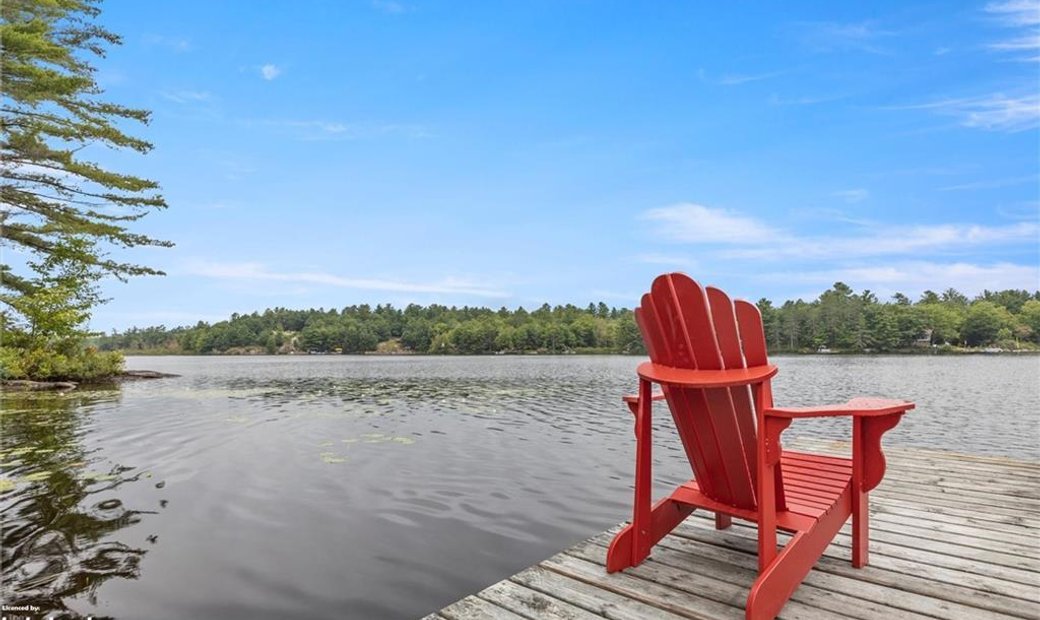 Waterfront In Gravenhurst, Ontario, Canada For Sale (13162883)