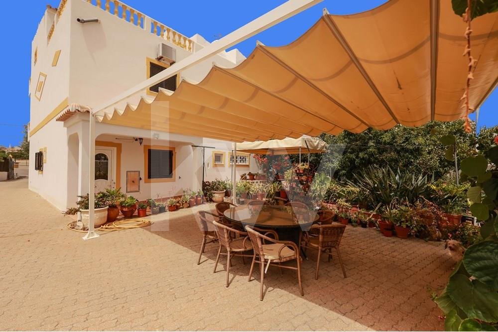 Moradia Quintinha T4 Albufeira, Ferreiras Canais In Ferreiras, Portugal