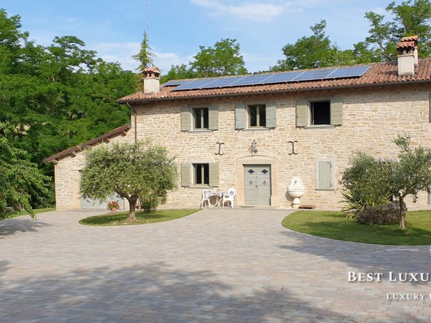 Luxury country homes for sale in Rocca San Casciano, Emilia-Romagna ...