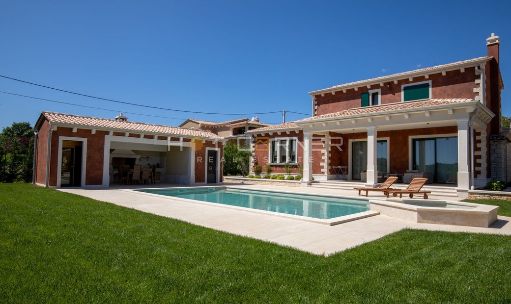 Villa Kringa, Tinjan, 264m2 In Tinjan, Istria County, Croatia For Sale