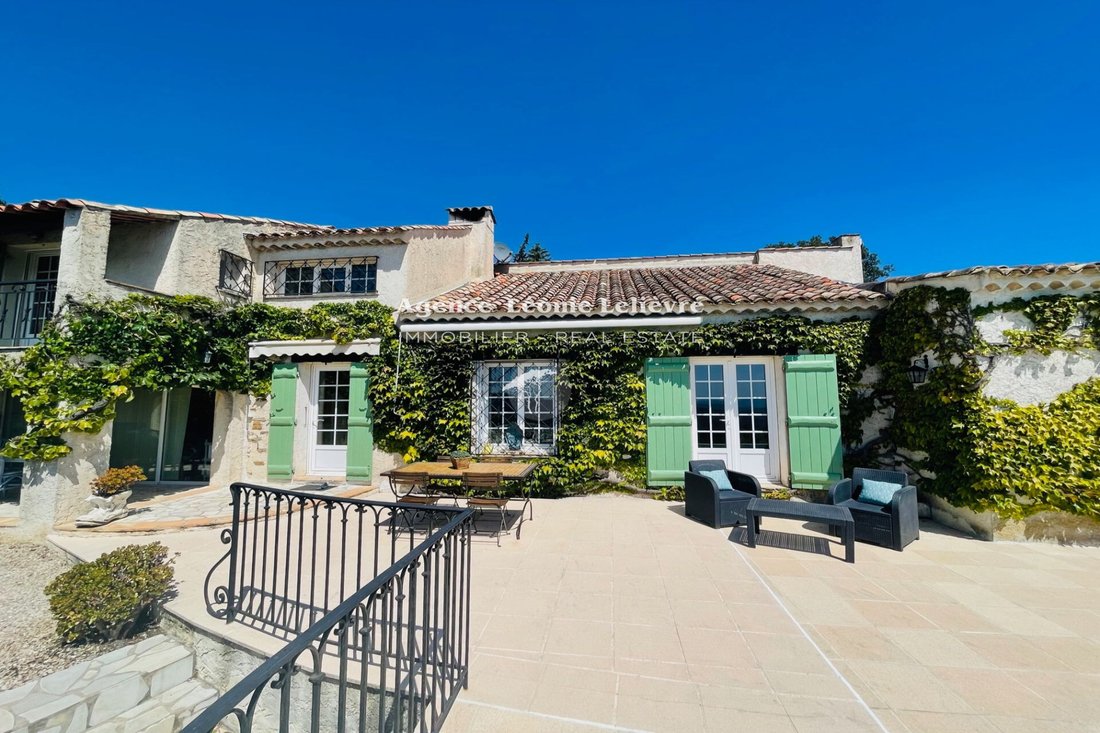 Villa in Les Issambres, Roquebrune-sur-Argens, France 5 - 13164088