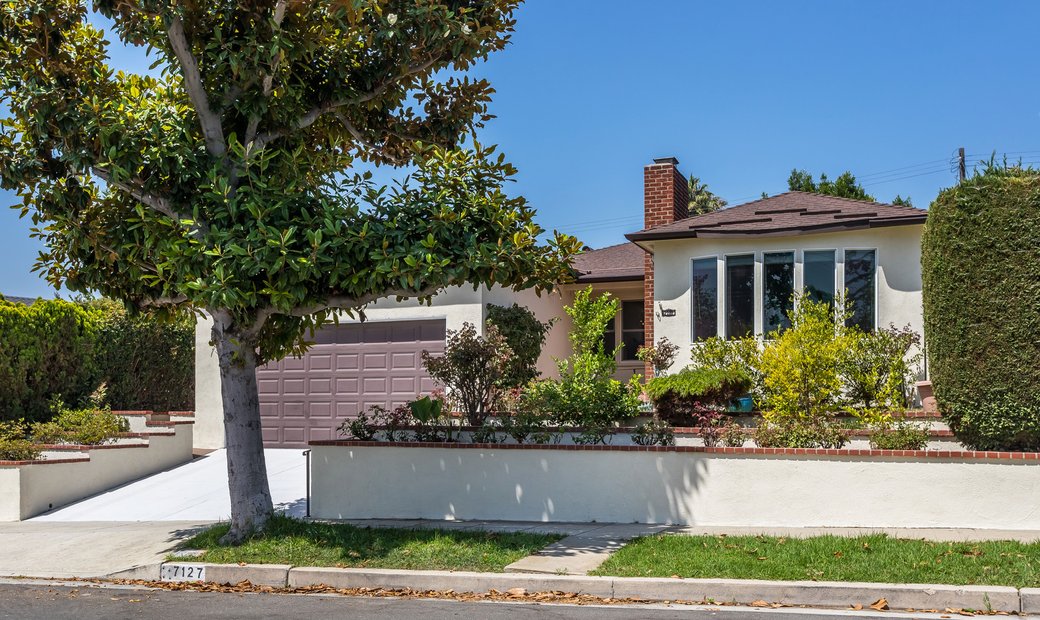 7127 Knowlton Place In Los Angeles, California, United States For Sale