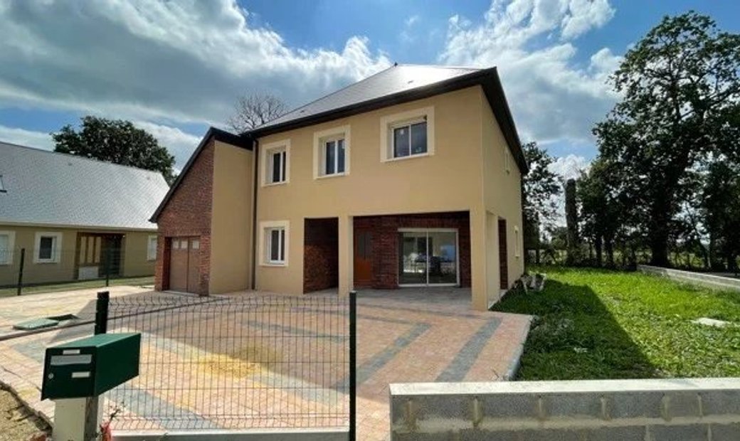 Cabourg House In Cabourg, Normandy, France For Sale (12902410)