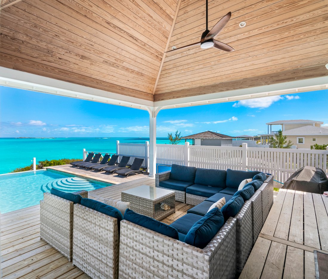 Sea Escape Beachfront House The Cut, Little In Forbes Hill, Exuma, The