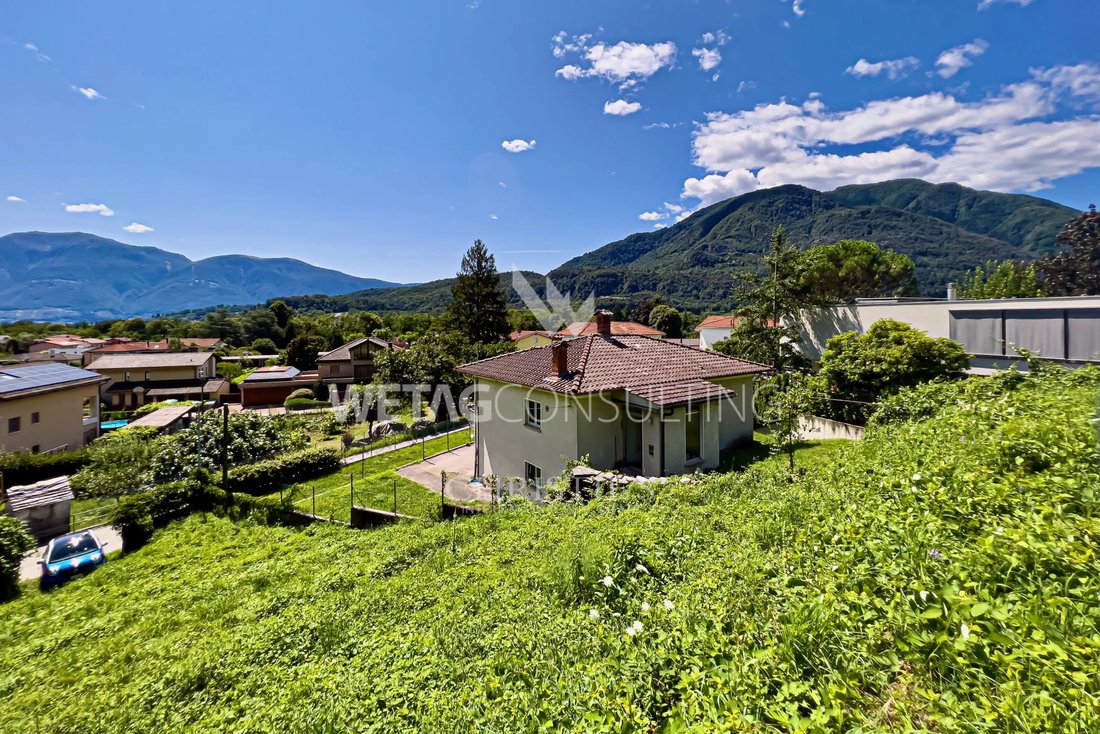 Quietly Situated Plot In The Centre In Terre Di Pedemonte, Ticino