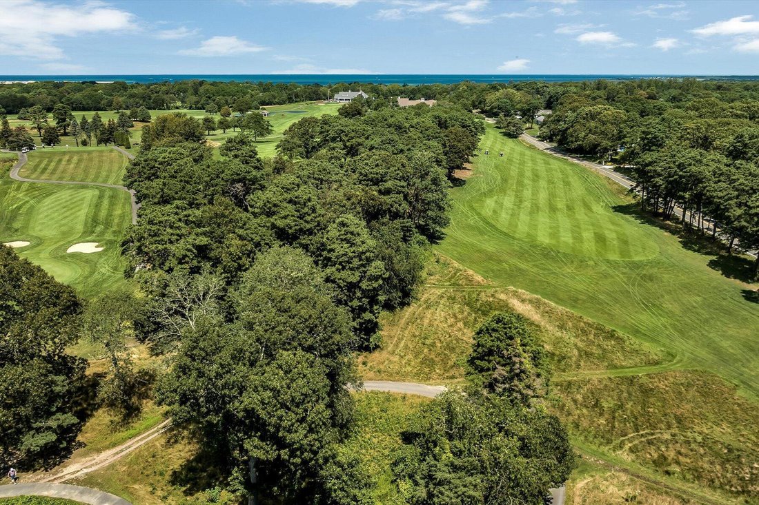 277 Marstons Lane In Yarmouth, Massachusetts, United States For Sale (13172177)