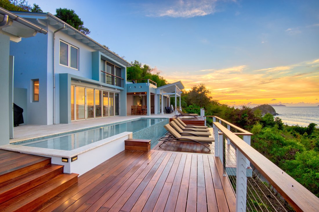 House in Leonards, Tortola, British Virgin Islands 1 - 13169997