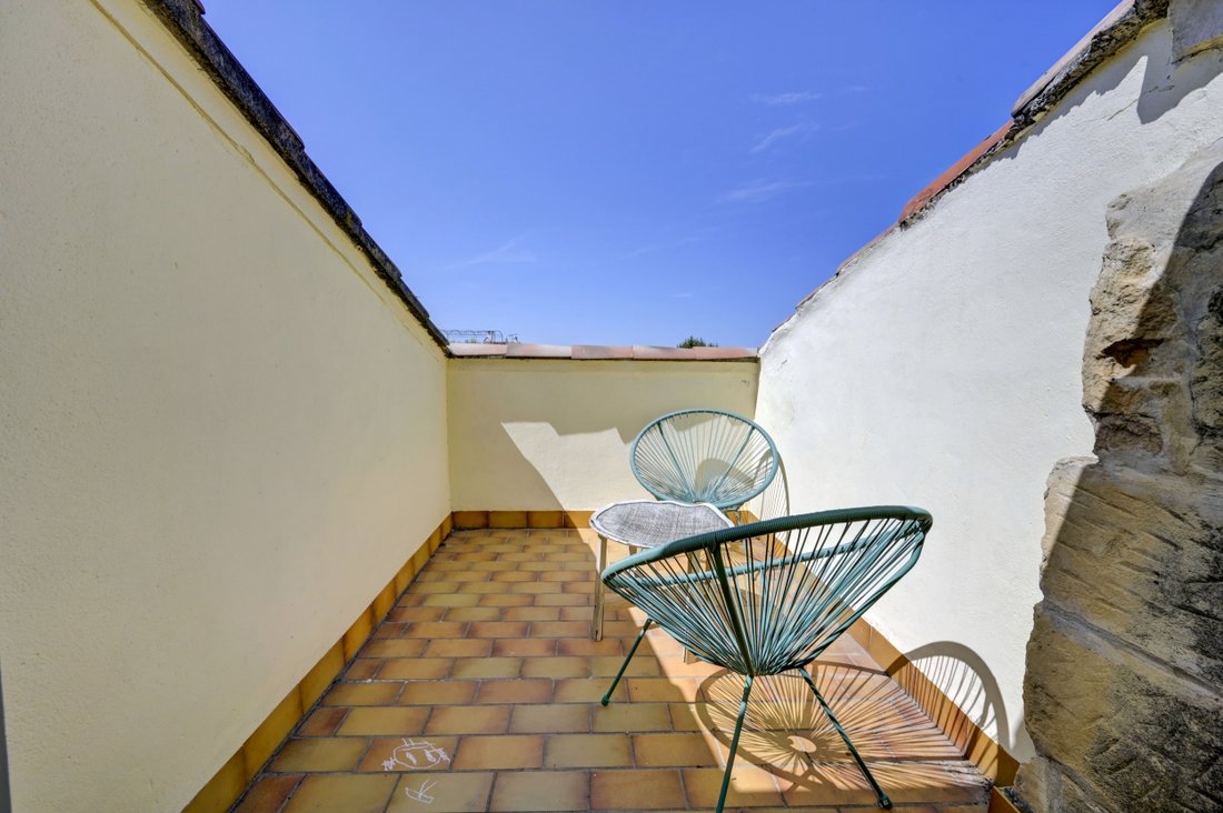 Three Bedroom House With Garage In Arles, Provence Alpes Côte D'azur, France For Sale (13167230)