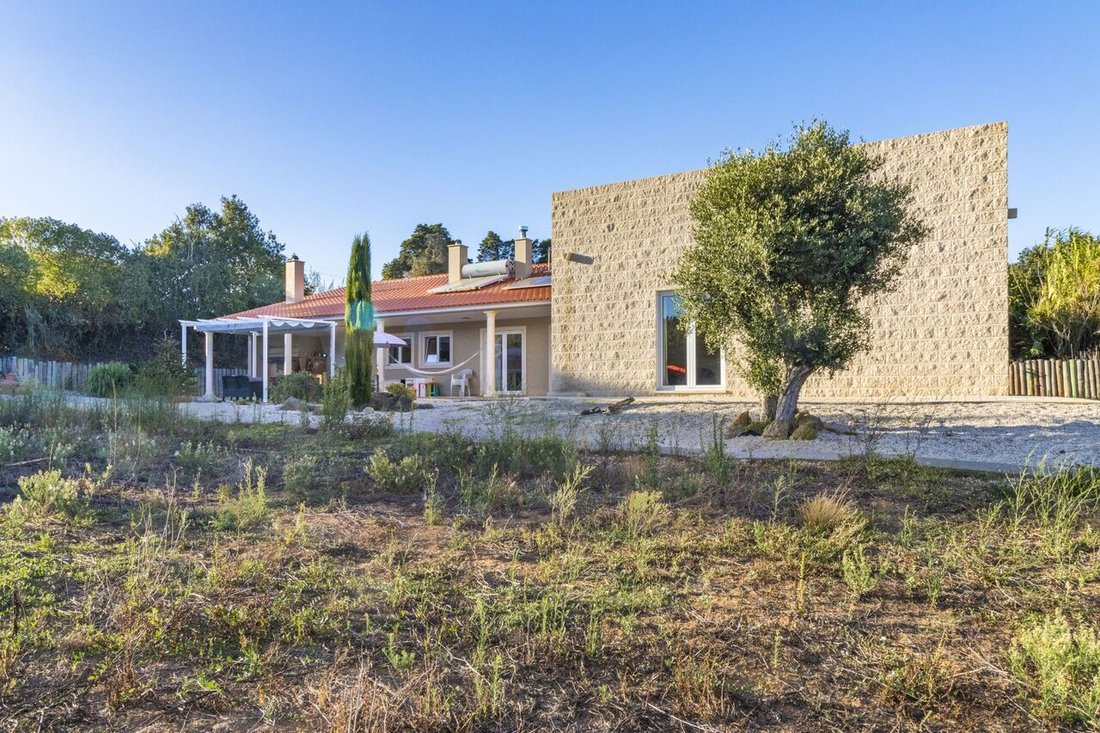 House in Cela, Leiria District, Portugal 3 - 13170829