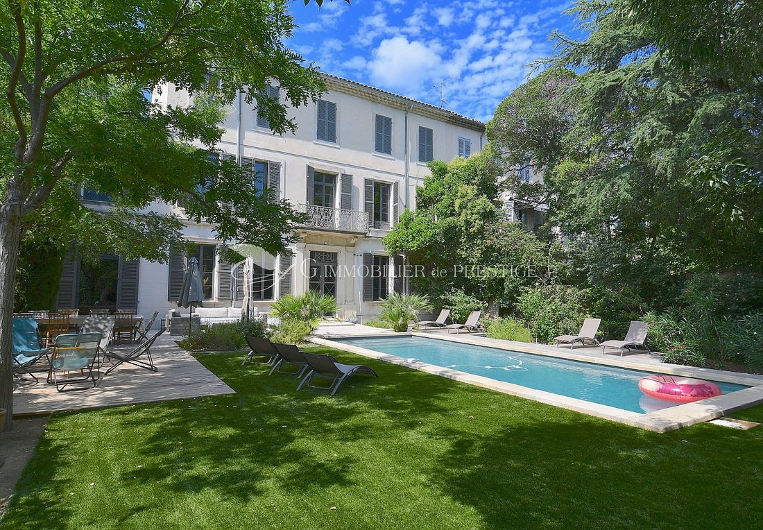 La Maison des Rêves: A 19th-Century Jewel in Provence’s Golden Light