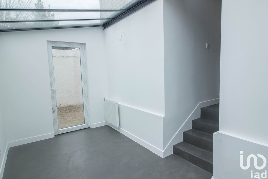 Vente Maison/Villa 3 Pièces In Saint Maur Des Fossés, île De France, France For Sale (13173204)