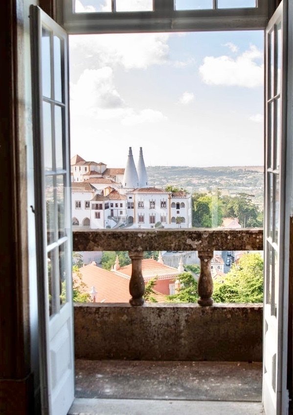 Whispers of Sintra: Raul Lino’s Poetic Palace in the Clouds