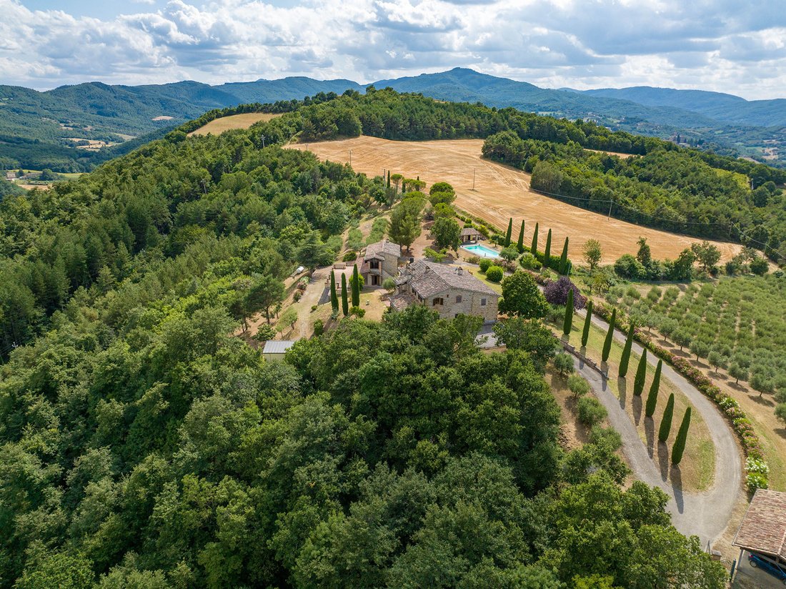 Estate in Monte Santa Maria Tiberina, Umbria, Italy 4 - 12436990