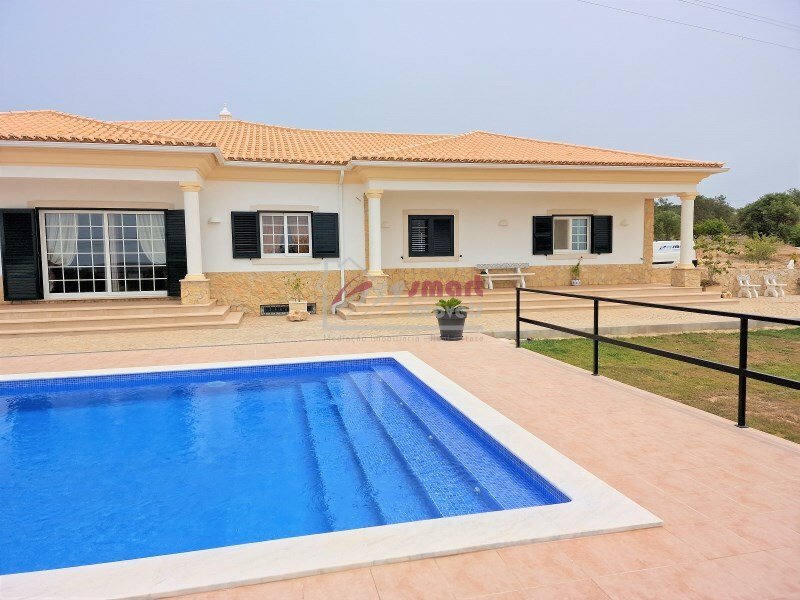 House 4 Bedrooms Loulé In Loulé, Algarve, Portugal For Sale (13175262)