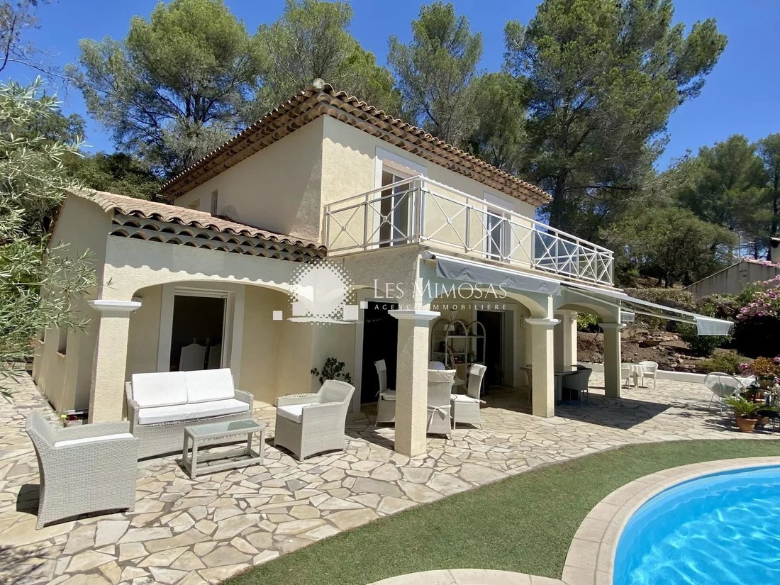 Saint Raphaël House In Saint Raphaël, Provence Alpes Côte D'azur