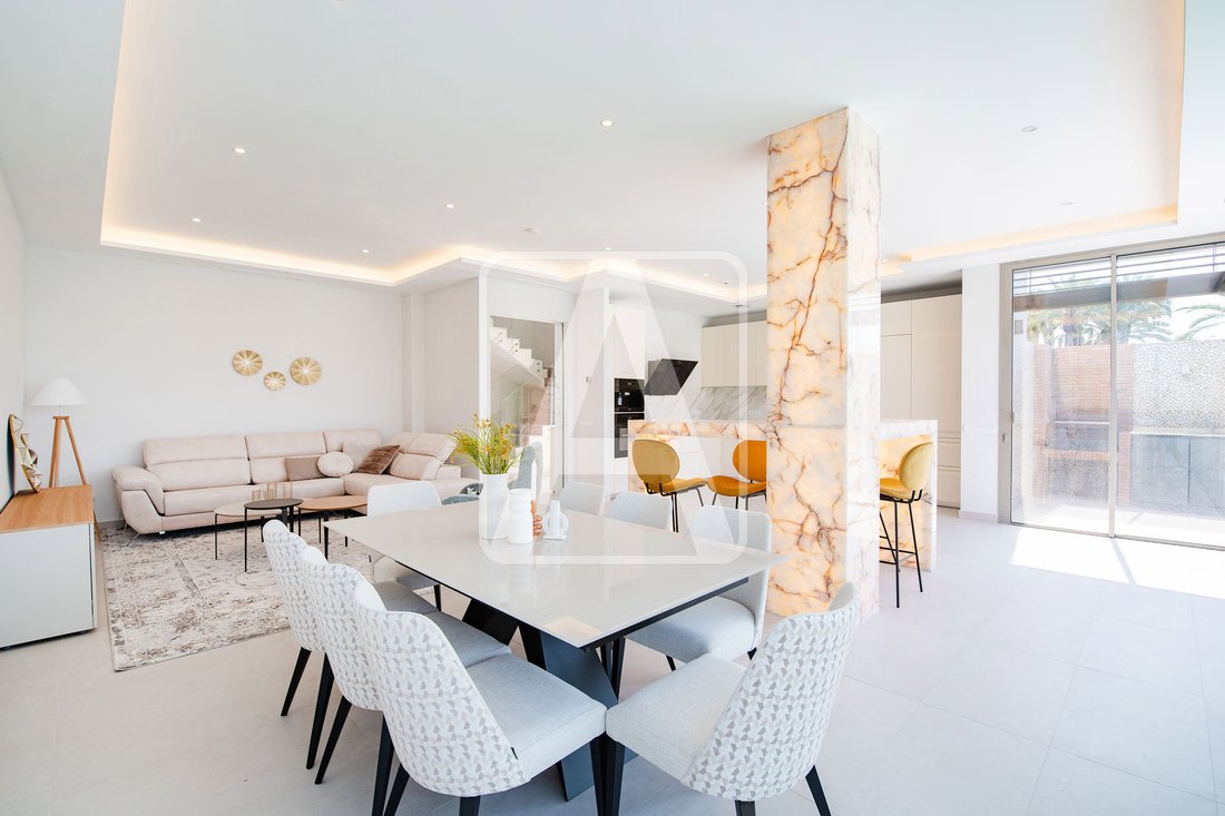 Villa in Calp / Calpe, Valencian Community, Spain 5 - 11587557