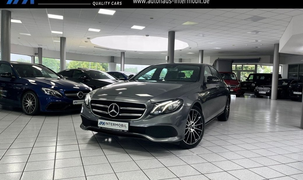 Mercedes Benz 350 In Schönefeld, Germany For Sale (13174236)