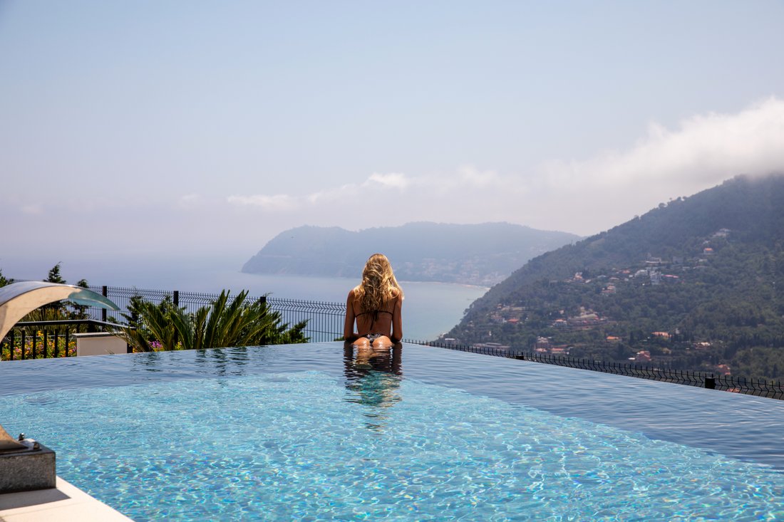 Villa in Central Hill, Alassio, Liguria 1 - 13173582