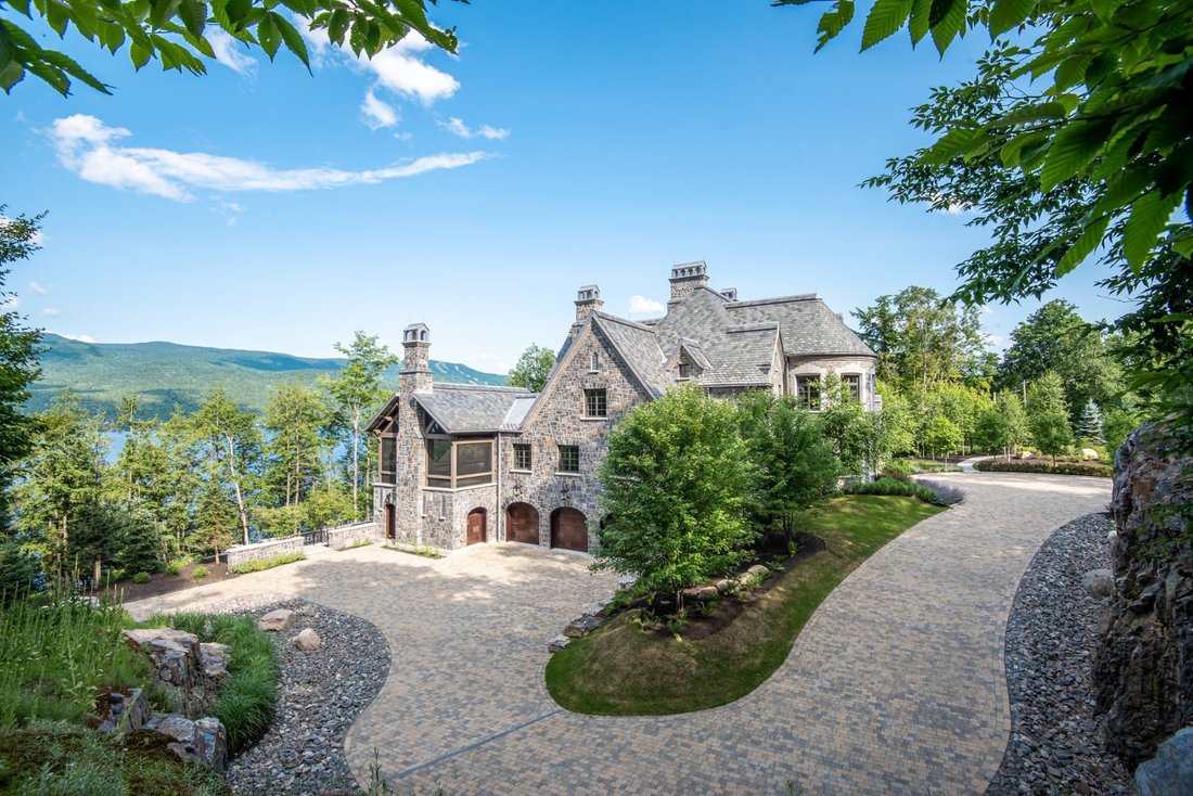 730 Ch. Thomas Robert In Mont Tremblant, Quebec, Canada For Sale (13175894)