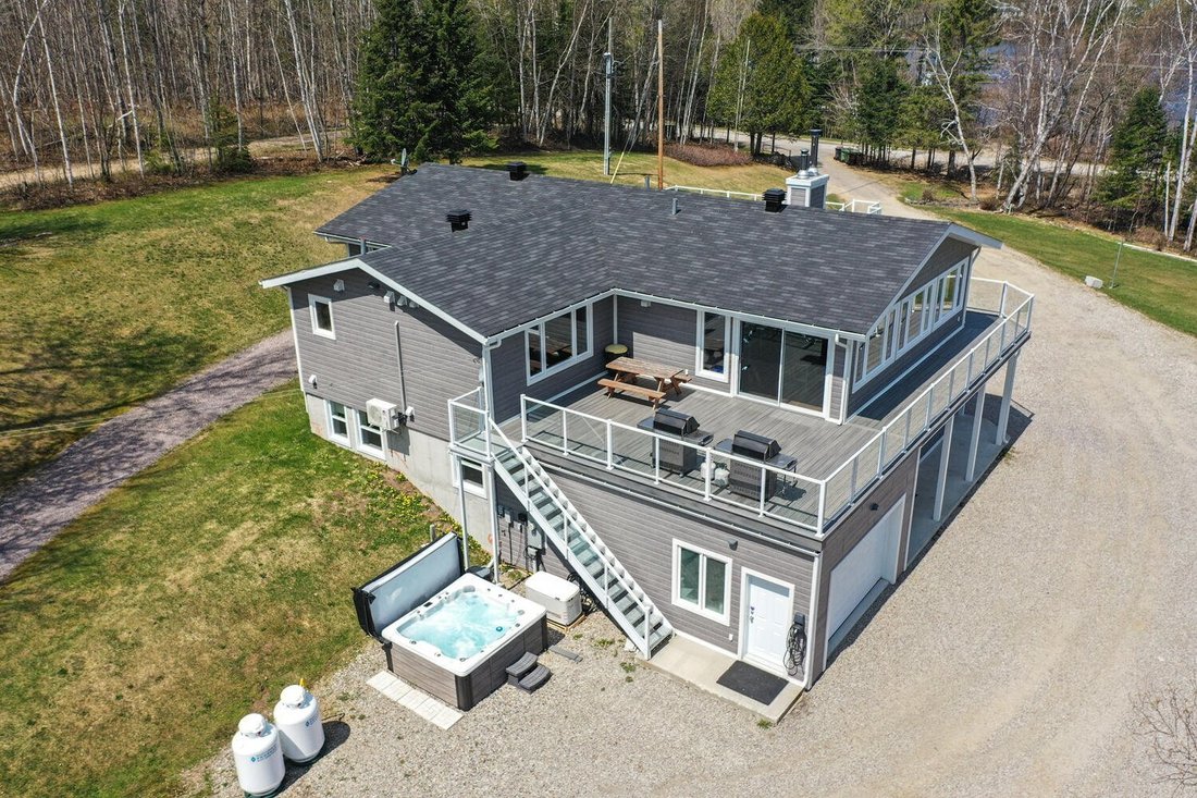 82 84 Ch. Des Lacs In Chute Saint Philippe, Quebec, Canada For Sale (13175913)