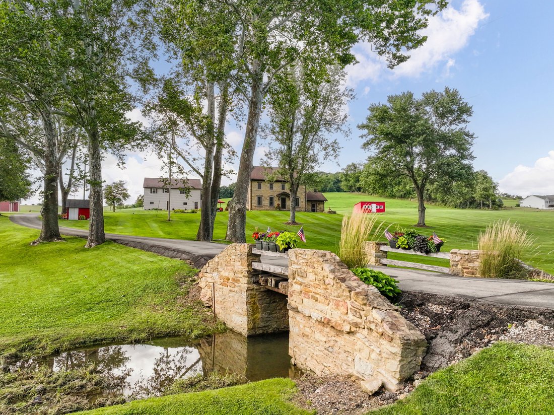 113 Barnard Road, Fredericktown, Pa In Deemston, Pennsylvania, United