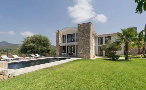 Farm Ranch in Es Capdellà, Balearic Islands, Spain 1