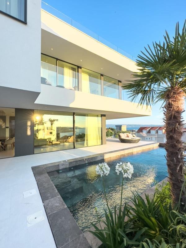 Villa in Gradski kotar Grad, Split, Split-Dalmatia County 4 - 13176507