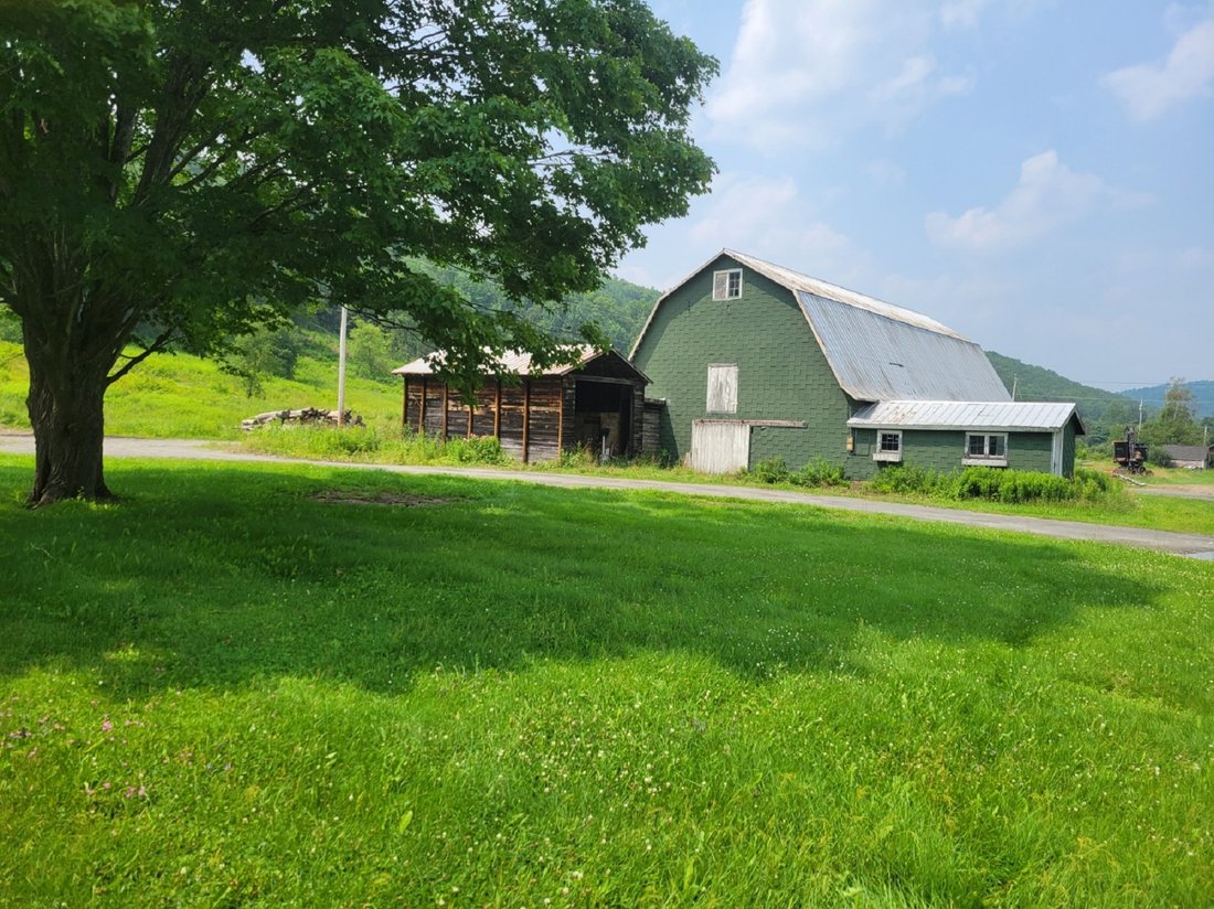 9273 Vt Route 12 In Barnard, Vermont, United States For Sale (13176211)