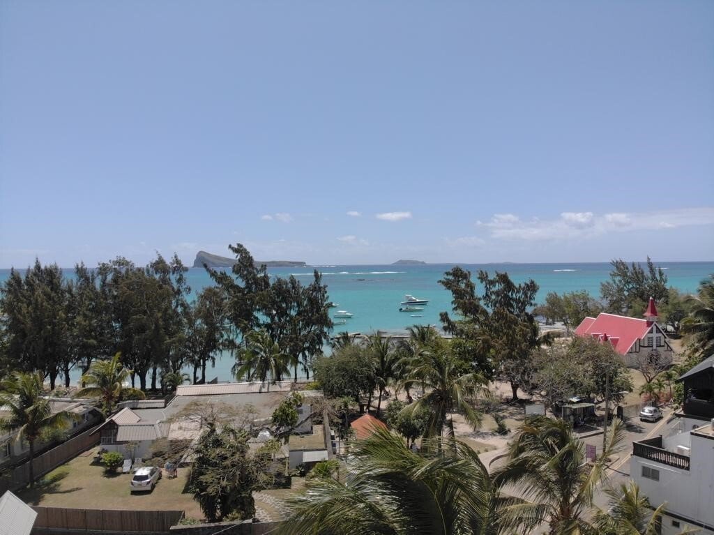 4 Bedroom Penthouse In Cap Malheureux, Rivière Du Rempart District