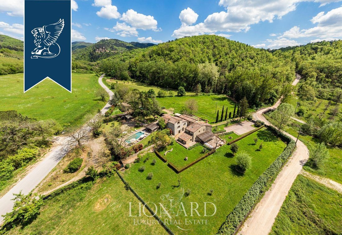 Villa in Gaiole in Chianti, Tuscany, Italy 1 - 13180380