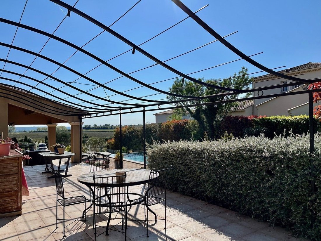 For Sale Gard(30) Villa P5 With Swimming Pool And In Uzès, Occitanie