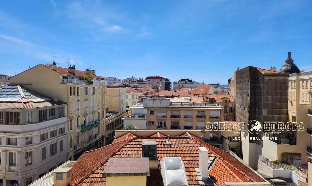 Cannes Town Centre In Cannes, Provence Alpes Côte D'azur, France For ...