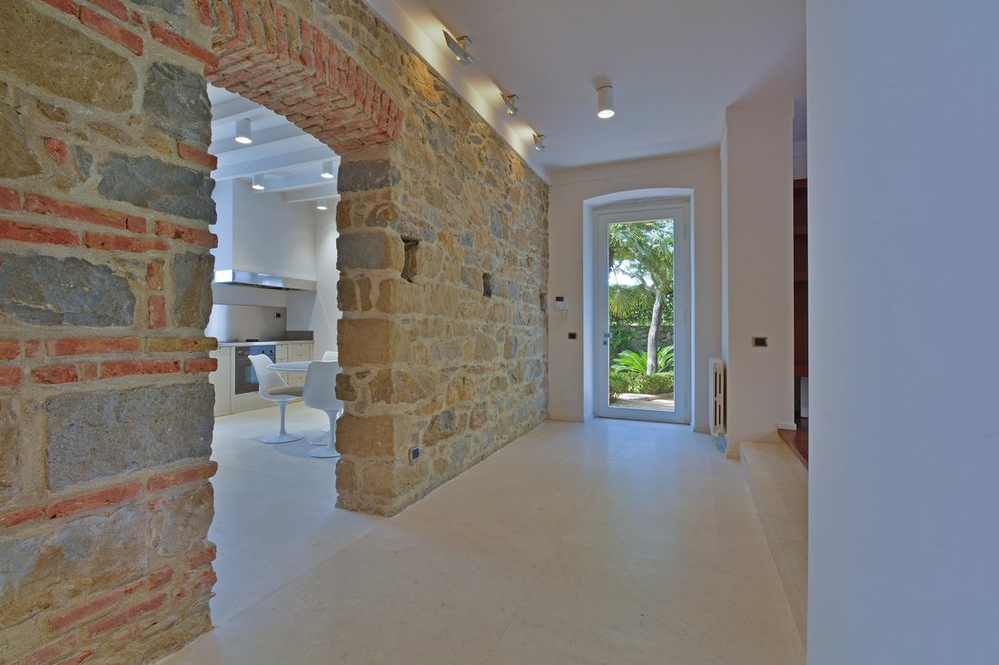 Apartment in Sasso di Bordighera, Bordighera, Liguria 2 - 12057255