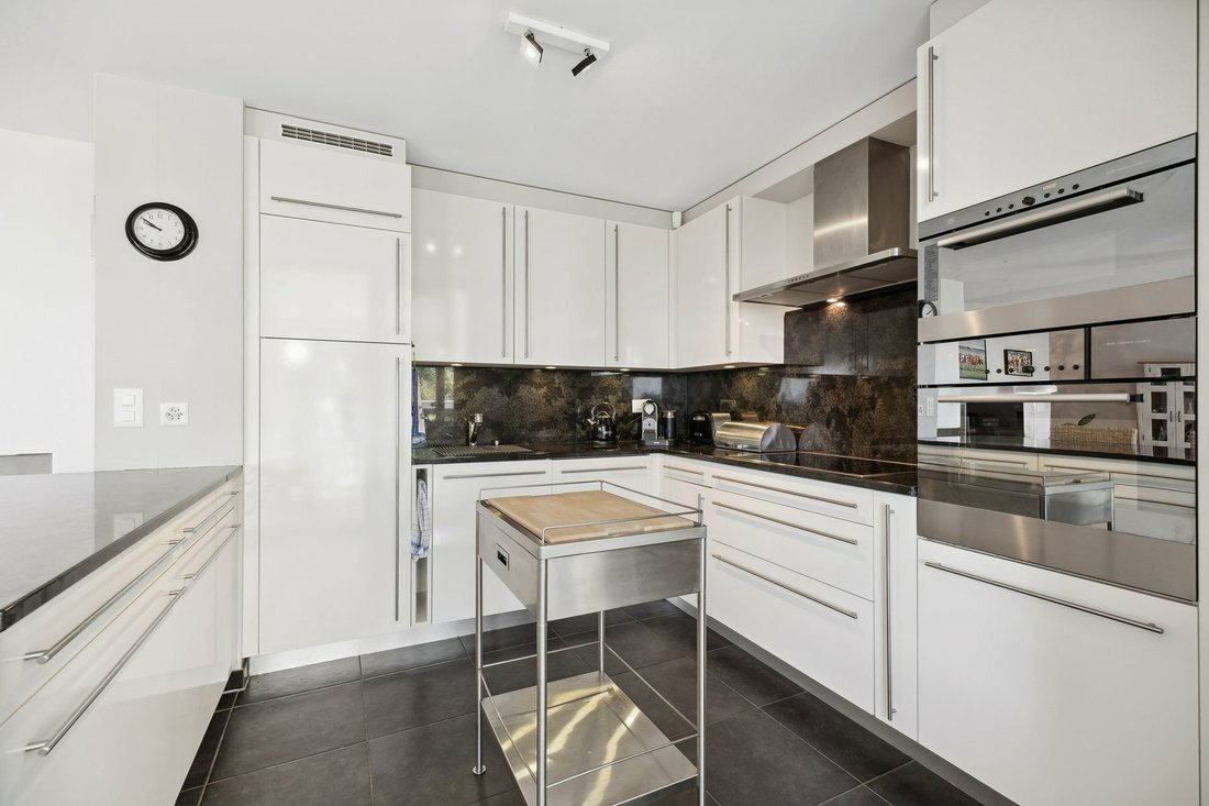 Modern Apartment With Lake View In Lutry, Vaud, Switzerland For Sale