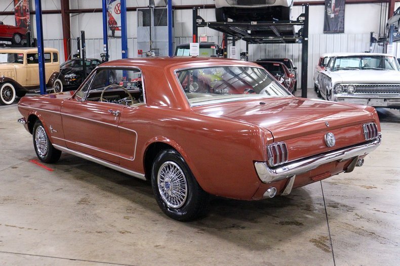 Coupe in Grand Rapids, MI, United States 5 - 13184096