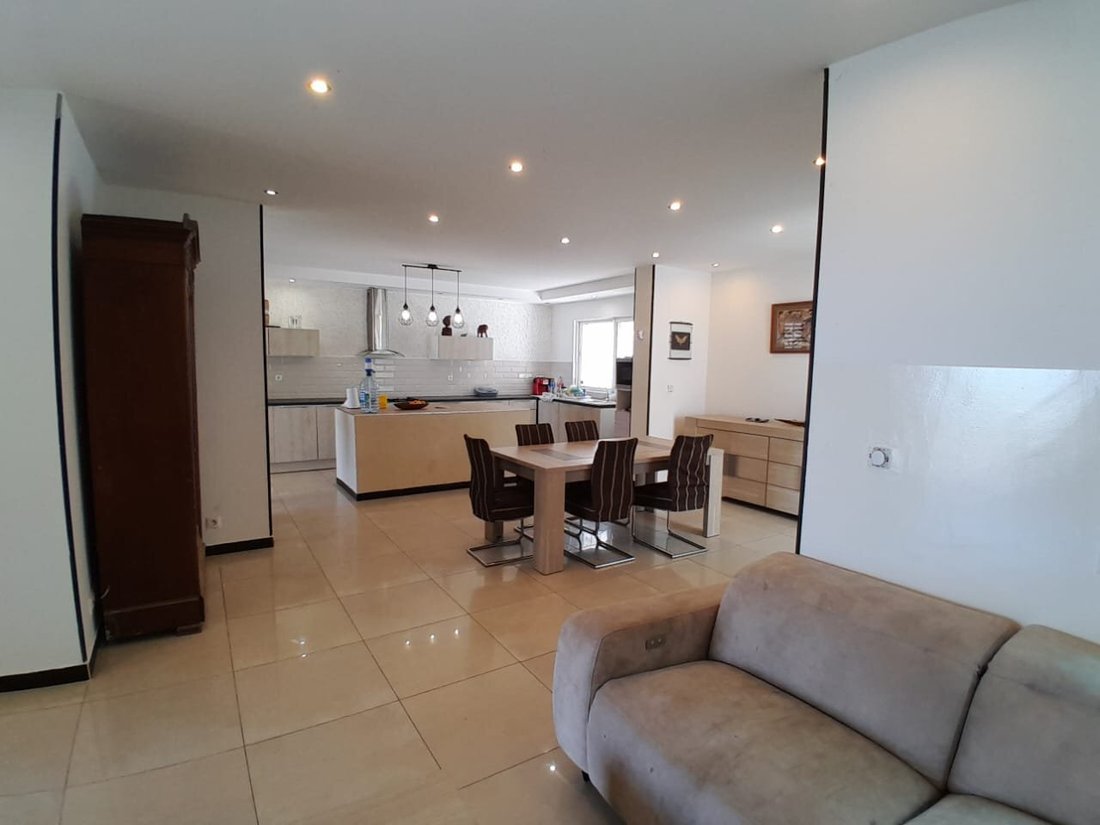 A Ne Pas Manquer!! Superbe Villa Pieds Dans In Ngaparou, Thiès Region