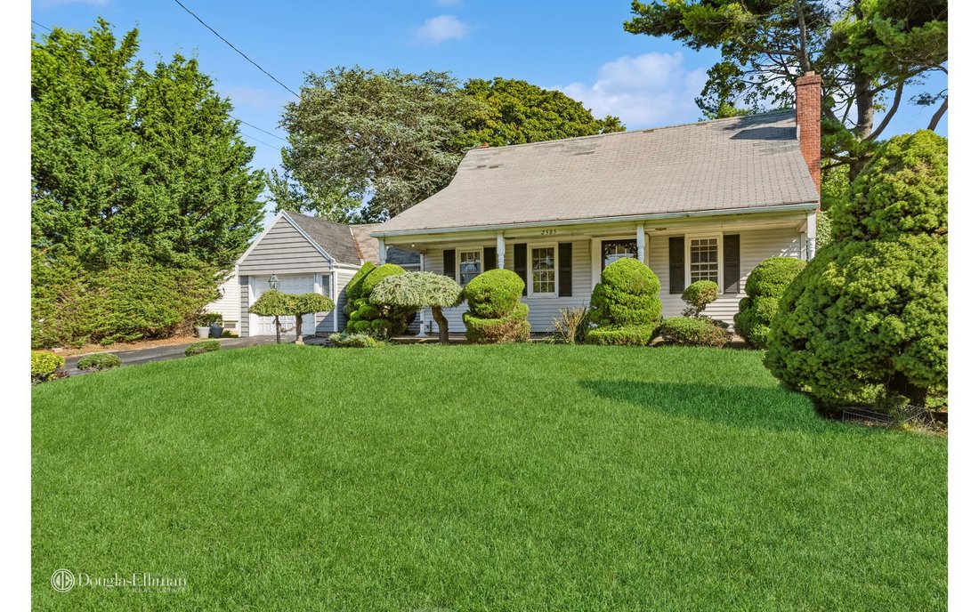 House North Bellmore In North Bellmore, Ny, United States For Sale