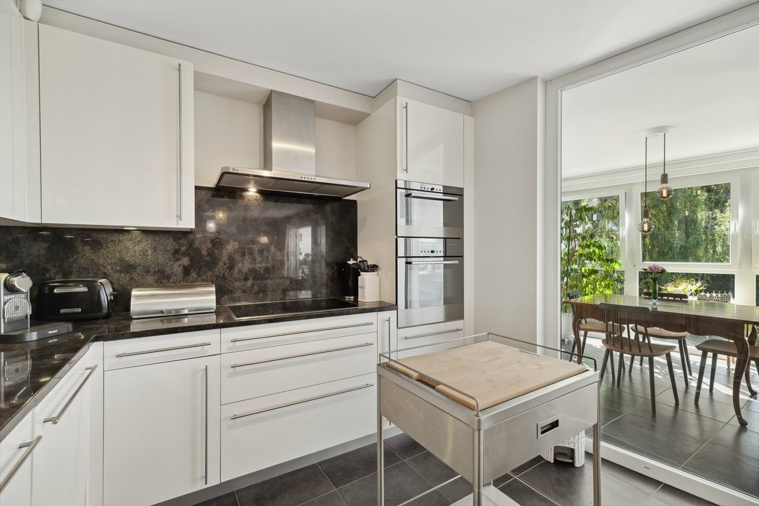 Modern Apartment With Lake View In Lutry, Vaud, Switzerland For Sale