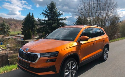 Orange SKODA Karoq for sale | JamesEdition